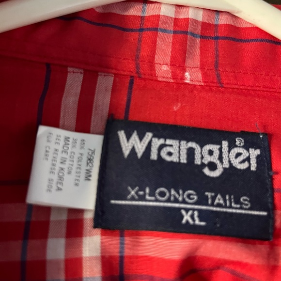 Red & White Plaid Wrangler Long Sleeve with Pearl Snaps, Pockets on Chest, New - Picture 3 of 5